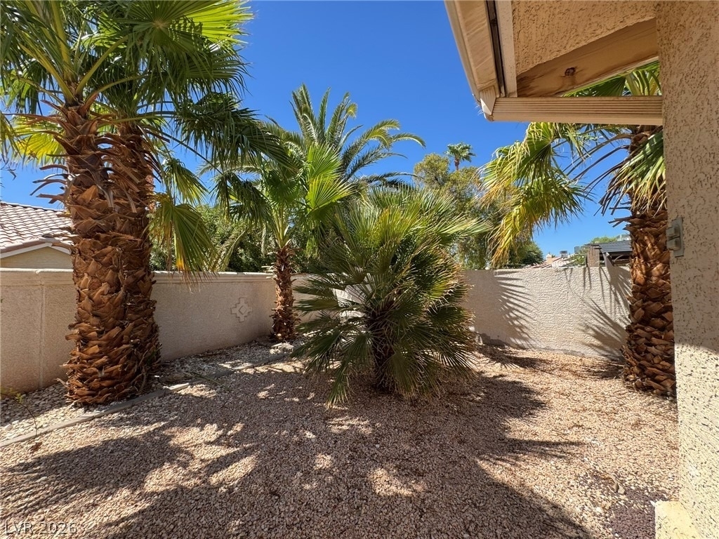 6297 Belgium Drive - Photo 40