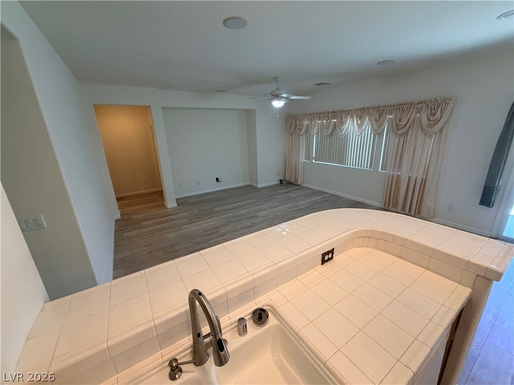 4208 Autumndale Avenue - Photo 9