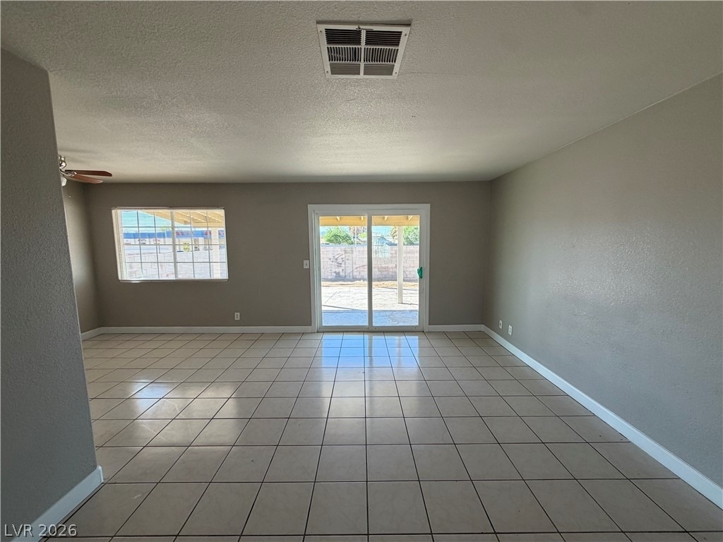 4913 Danbrook Court - Photo 3