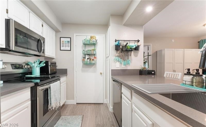 555 E Silverado Ranch Boulevard - Photo 23
