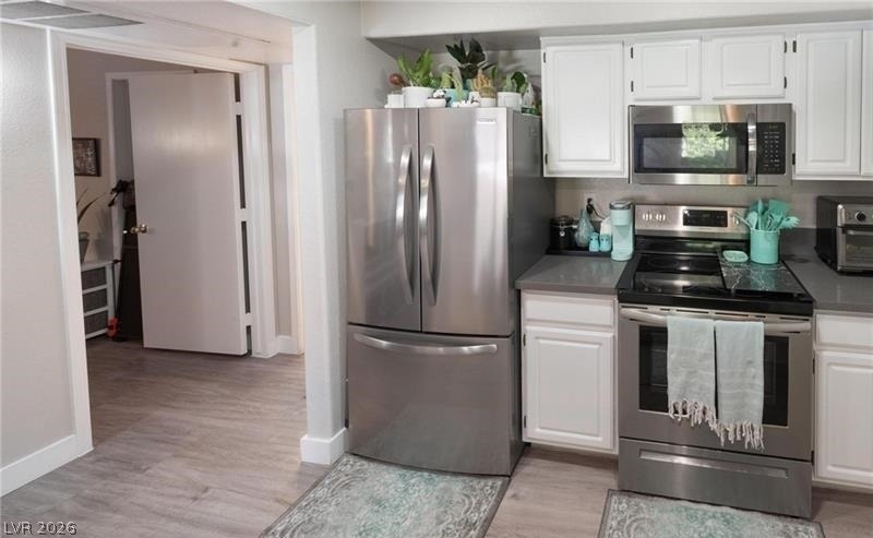 555 E Silverado Ranch Boulevard - Photo 26