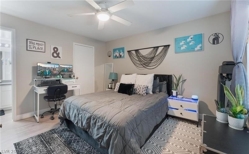 555 E Silverado Ranch Boulevard - Photo 8