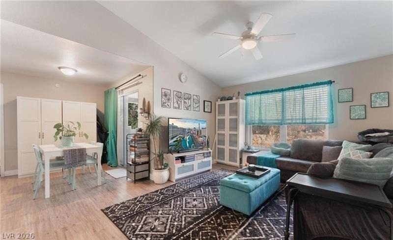 555 E Silverado Ranch Boulevard - Photo 21