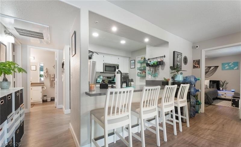 555 E Silverado Ranch Boulevard - Photo 27