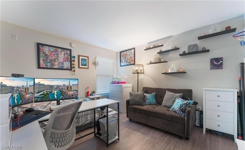 555 E Silverado Ranch Boulevard - Photo 13