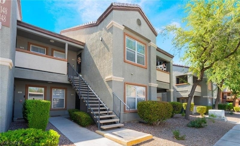 555 E Silverado Ranch Boulevard - Photo 0