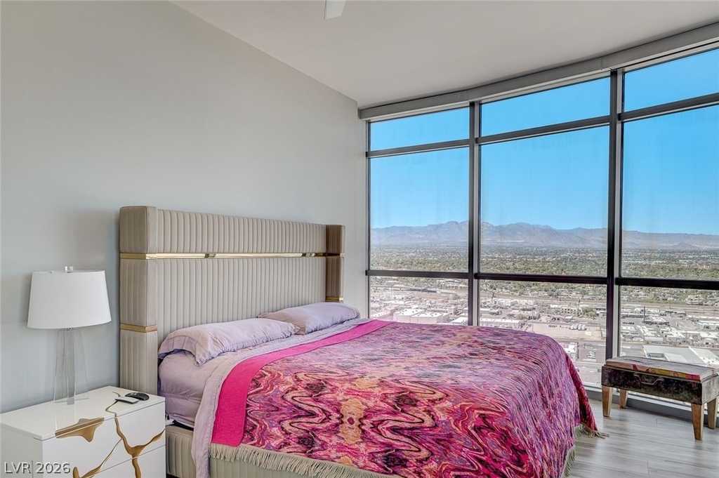200 W Sahara Avenue - Photo 17