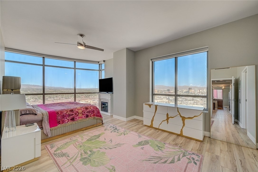 200 W Sahara Avenue - Photo 16