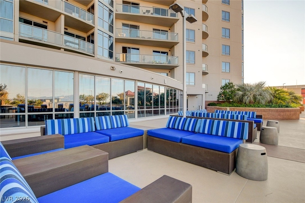 200 W Sahara Avenue - Photo 45