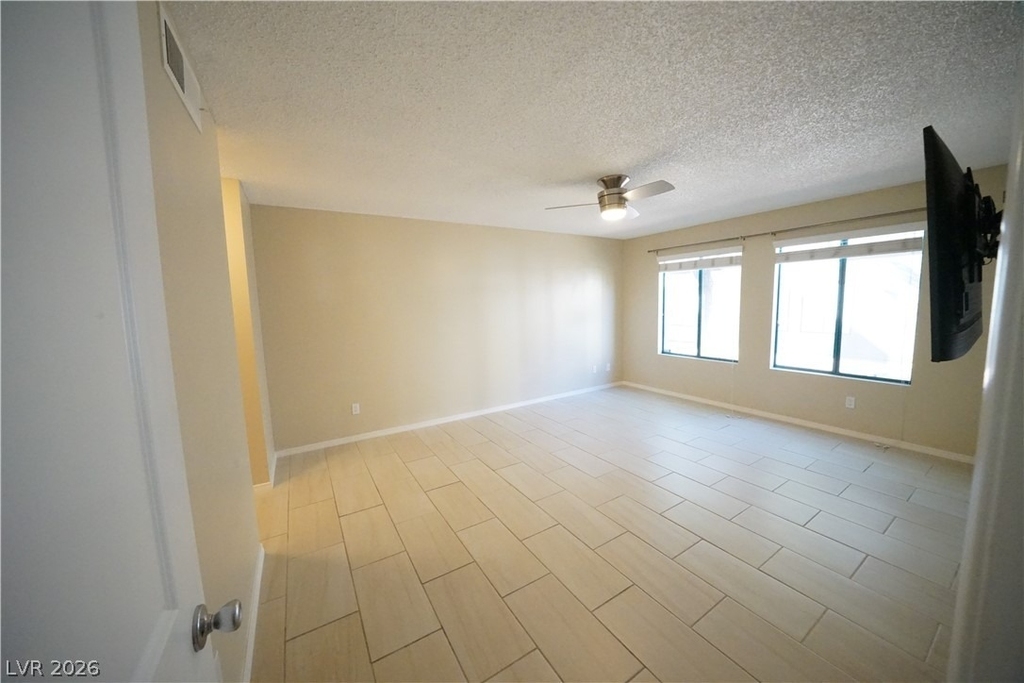 1575 W Warm Springs Road - Photo 14