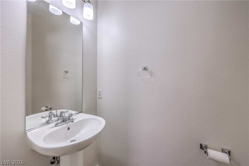 10008 Dusty Winds Avenue - Photo 11