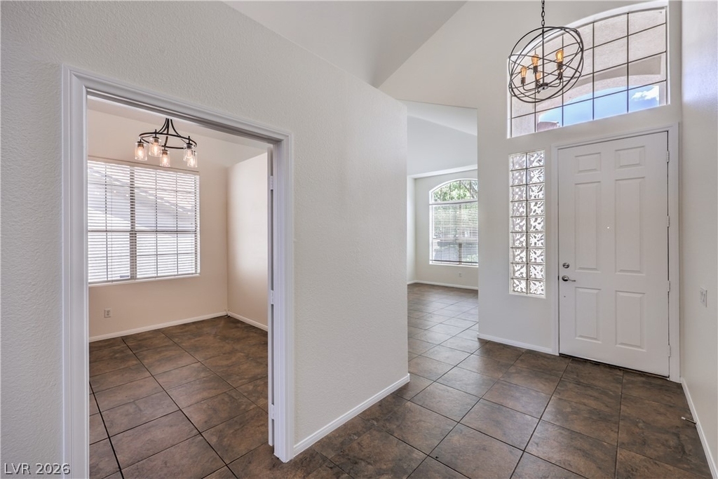 10008 Dusty Winds Avenue - Photo 2