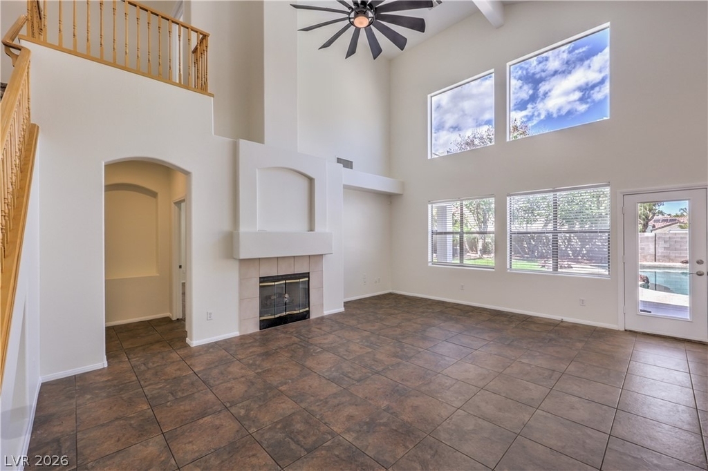 10008 Dusty Winds Avenue - Photo 4