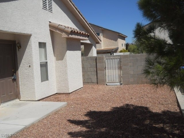 8212 Bluff Creek Avenue - Photo 2