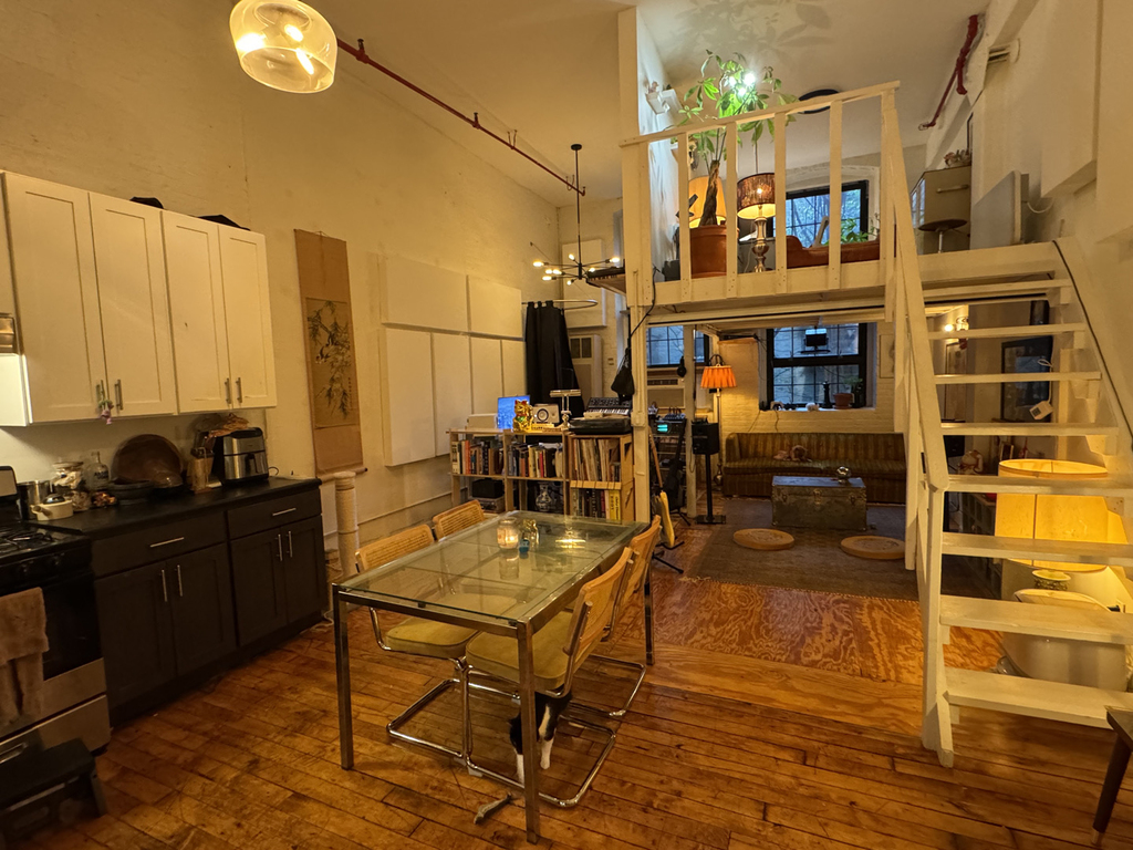 345 Eldert Street - Photo 14