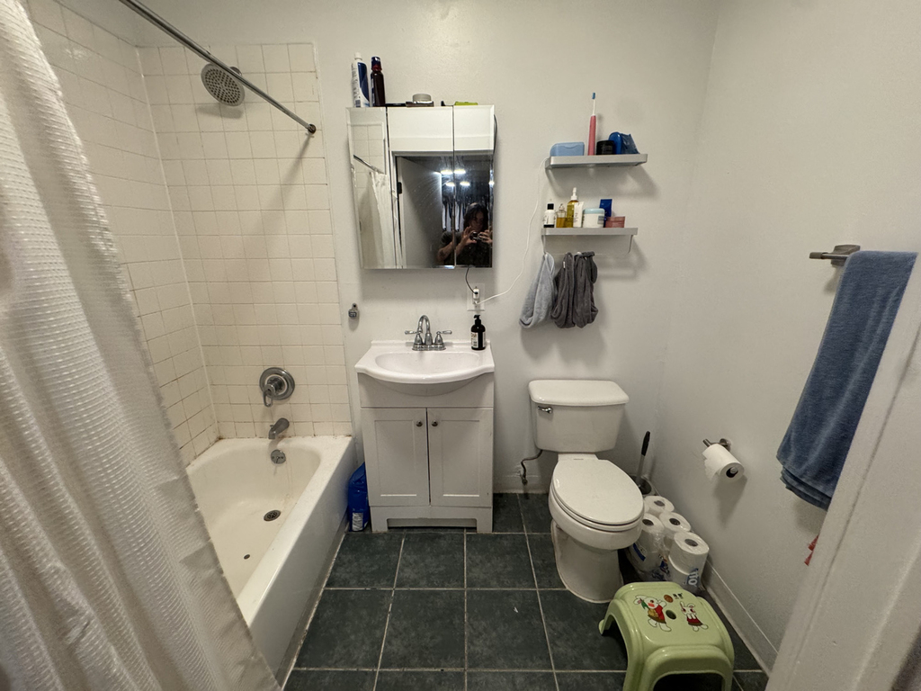 345 Eldert Street - Photo 15