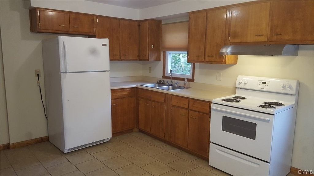312 Cayuga Street - Photo 5