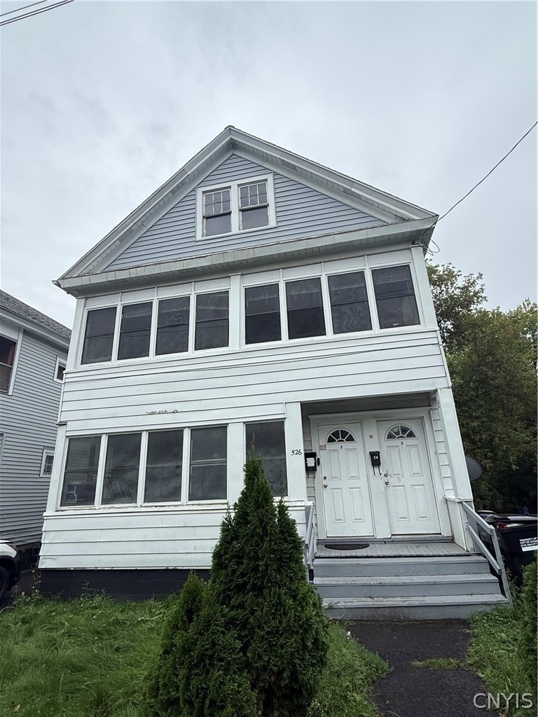 526 Boyden Street - Photo 0