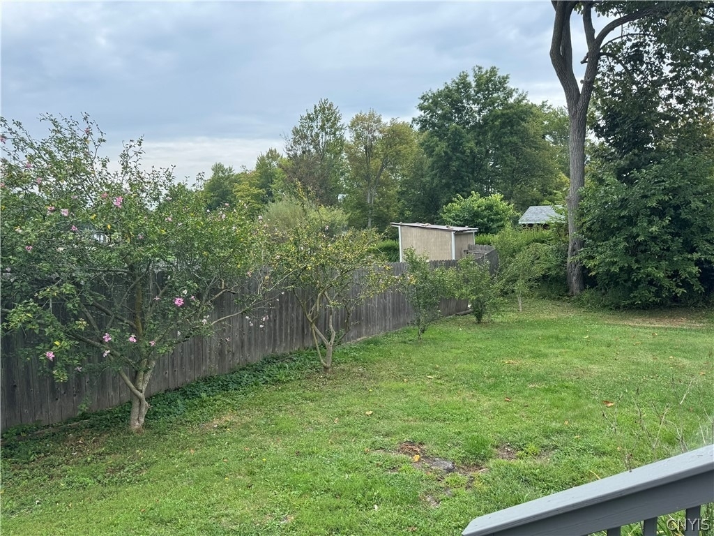 7878 Sagamore Drive N - Photo 38