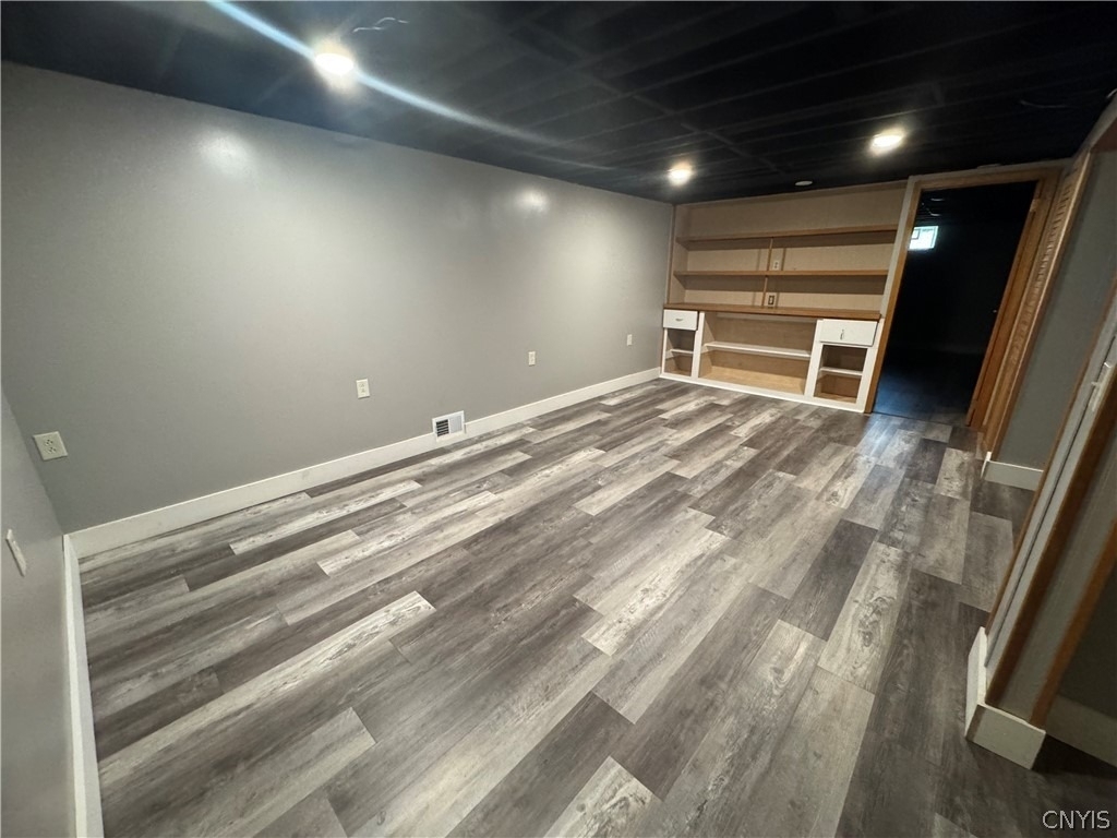 7878 Sagamore Drive N - Photo 33