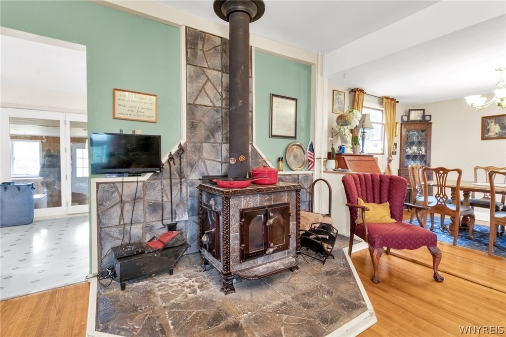 5166 William Street - Photo 19