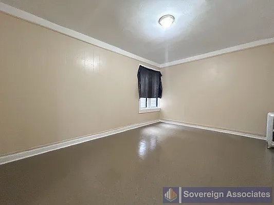 882 Bryant Ave - Photo 6