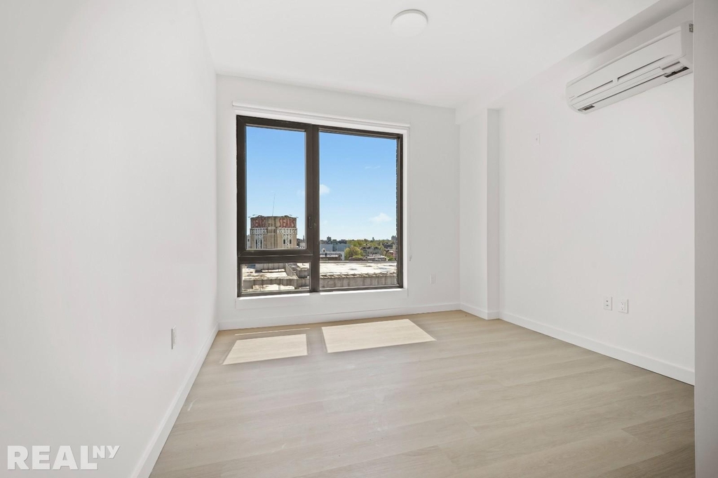 Beverley Road - Photo 11