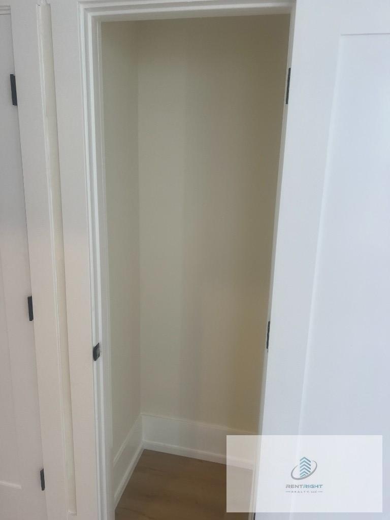 944 N Damen Ave - Photo 12