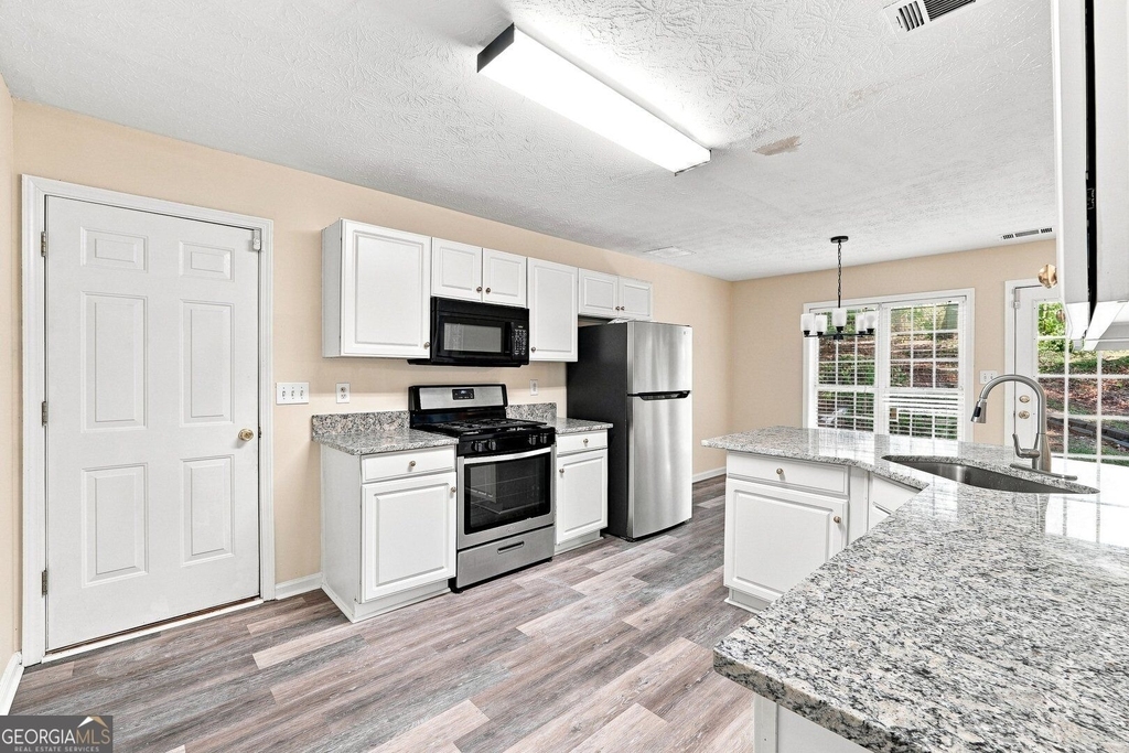 964 Bexhill Drive - Photo 10