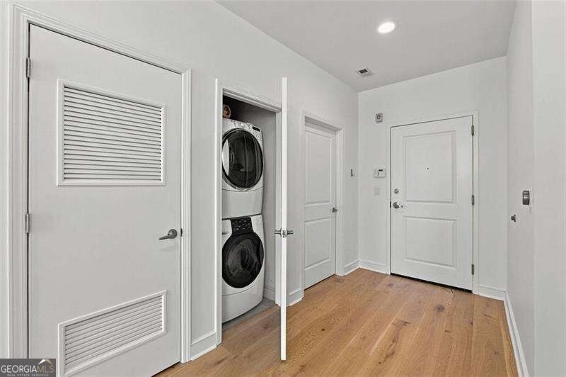 950 W Peachtree Street Nw - Photo 4