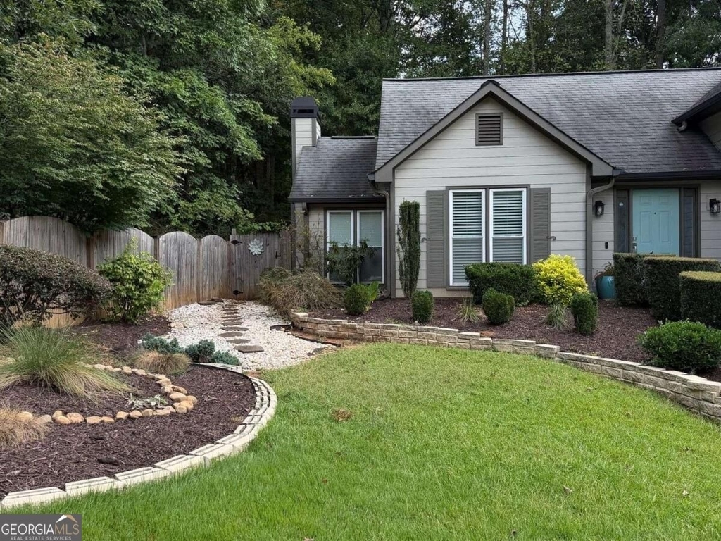 807 Arbor Forest Place Sw - Photo 1