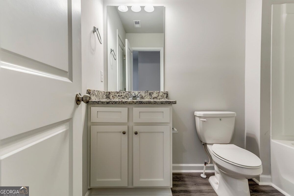 11697 Mendenhall Court - Photo 13