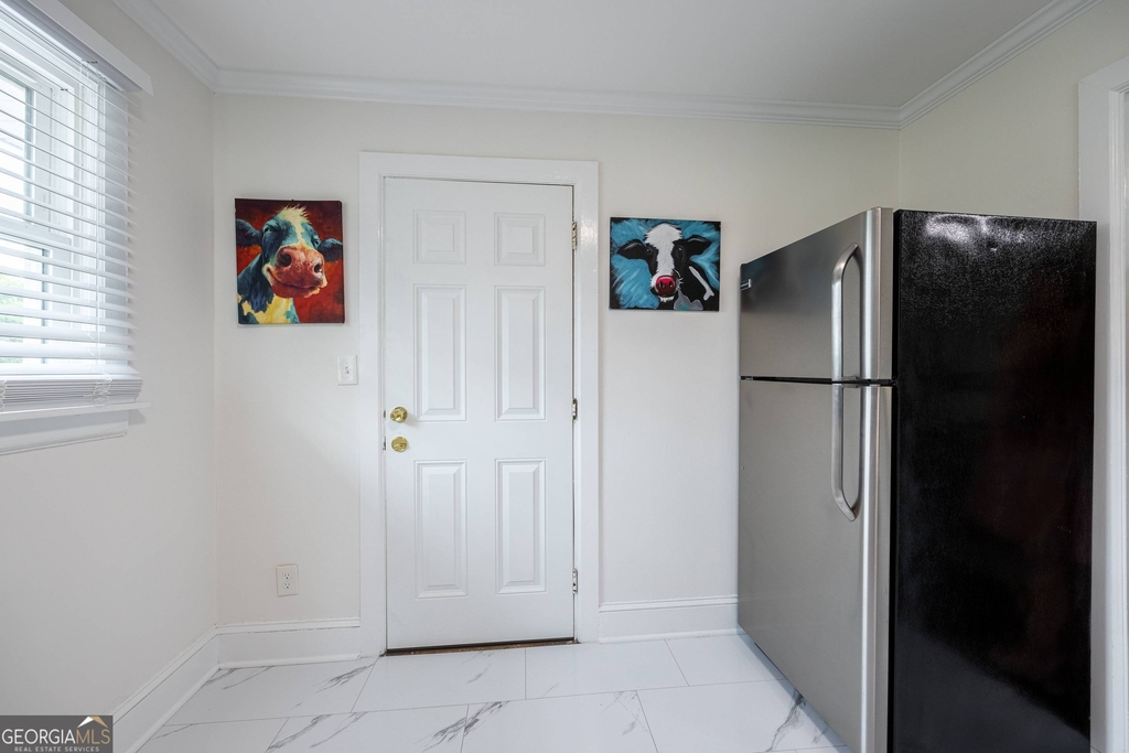 478 E Johnson Street - Photo 12