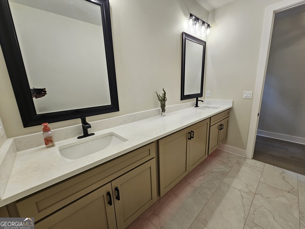 10490 Rivertown Road - Photo 14