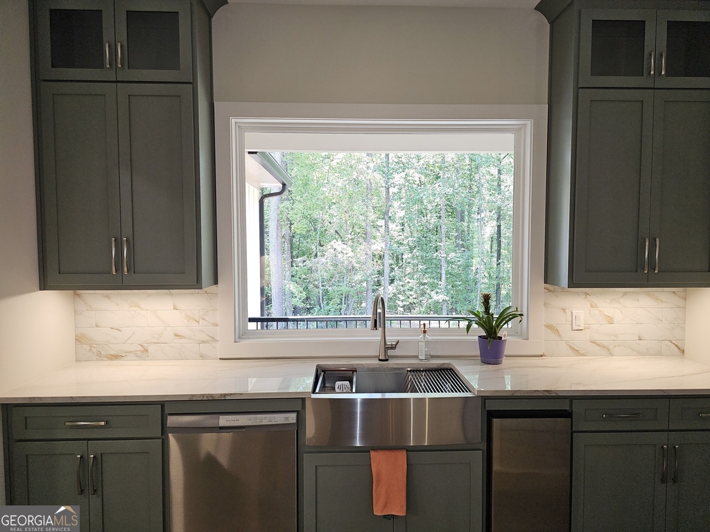 10490 Rivertown Road - Photo 7