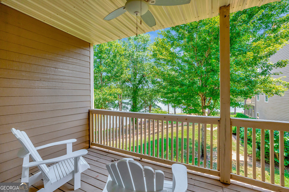 1226 E Bowersville Highway - Photo 5