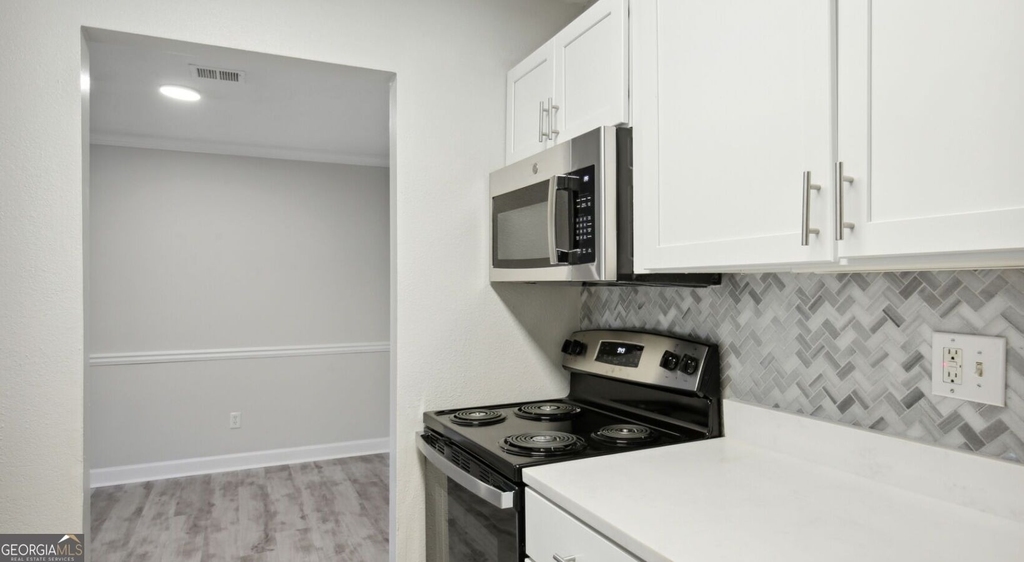 100 Pinhurst Drive - Photo 1