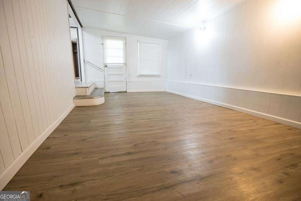 153 Commerce Lane - Photo 1