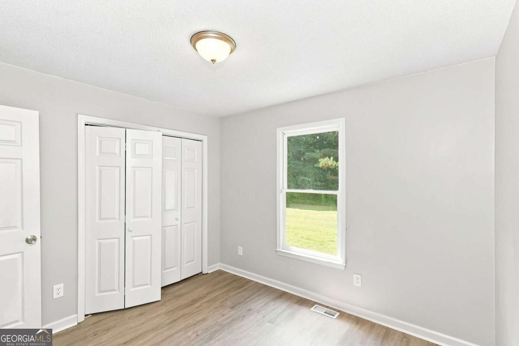 345 Bomar Lane - Photo 11
