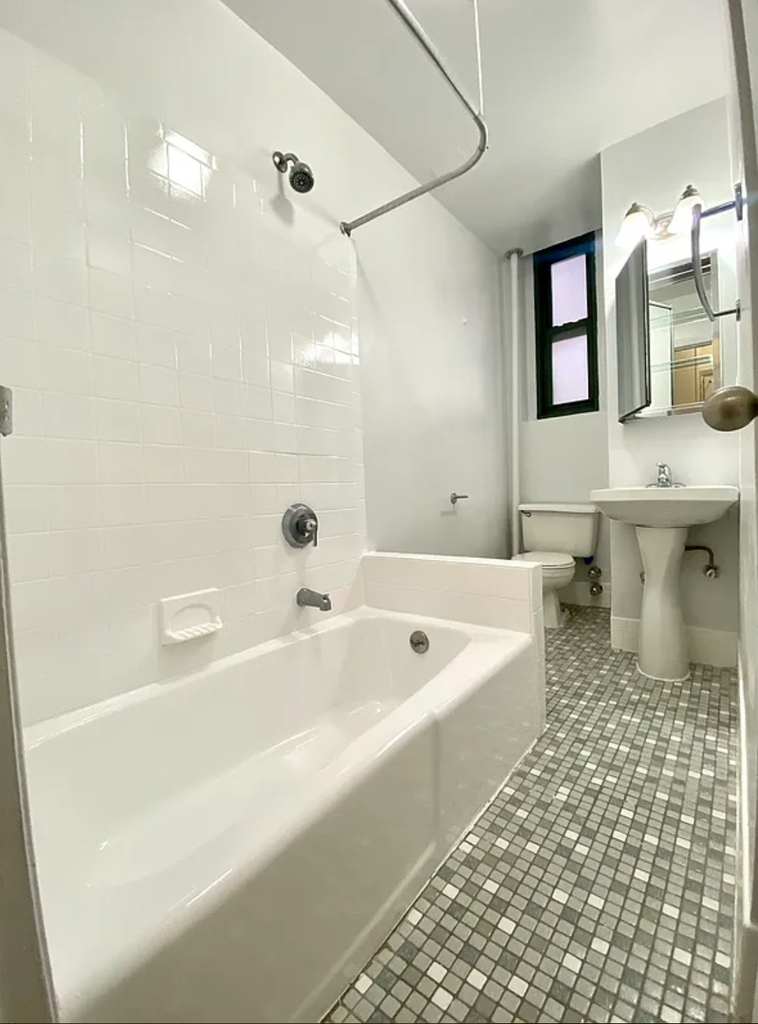 York Avenue and 78th Street - Photo 2