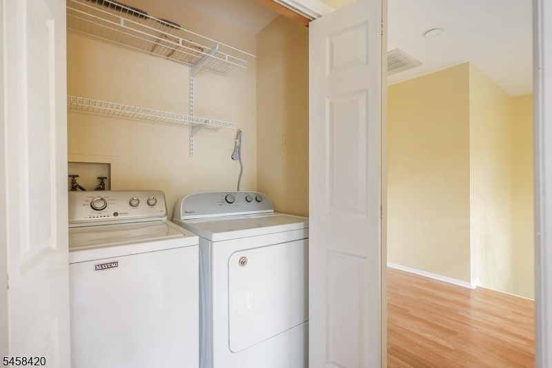 44 Whitby Cir - Photo 32