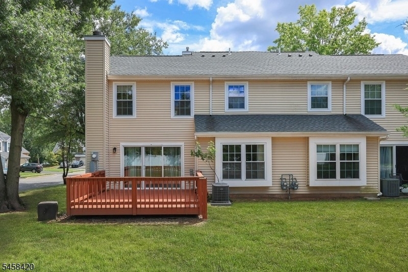 44 Whitby Cir - Photo 34