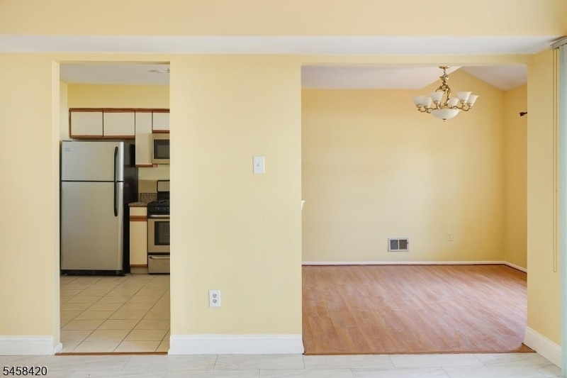 44 Whitby Cir - Photo 14