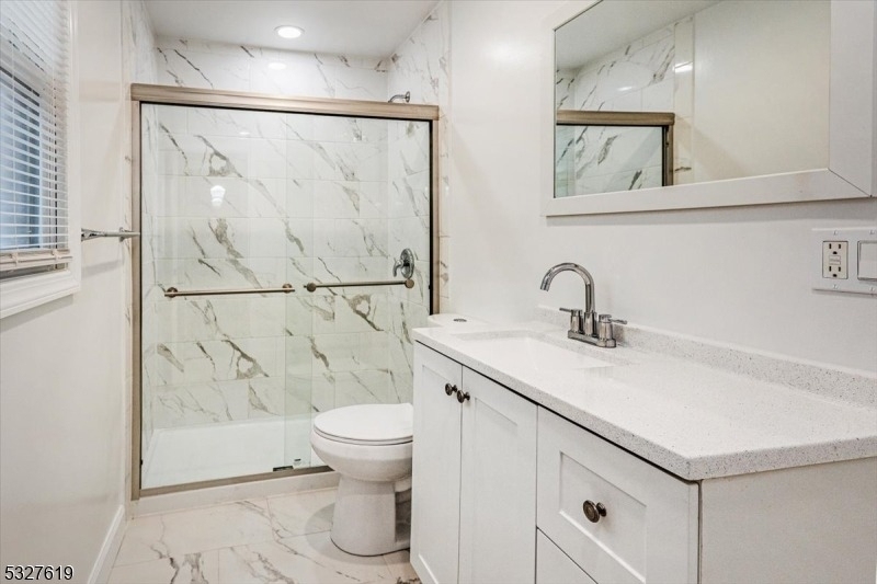 29 Washington St - Photo 16