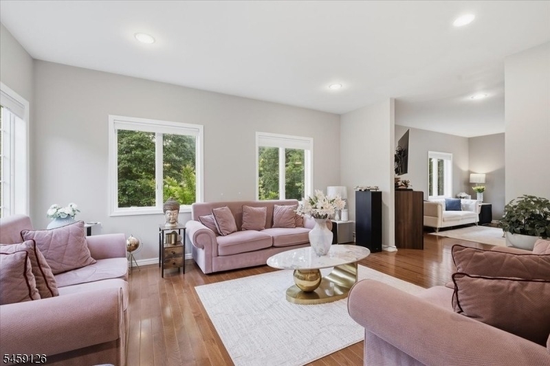 18 Puddingstone Rd - Photo 9
