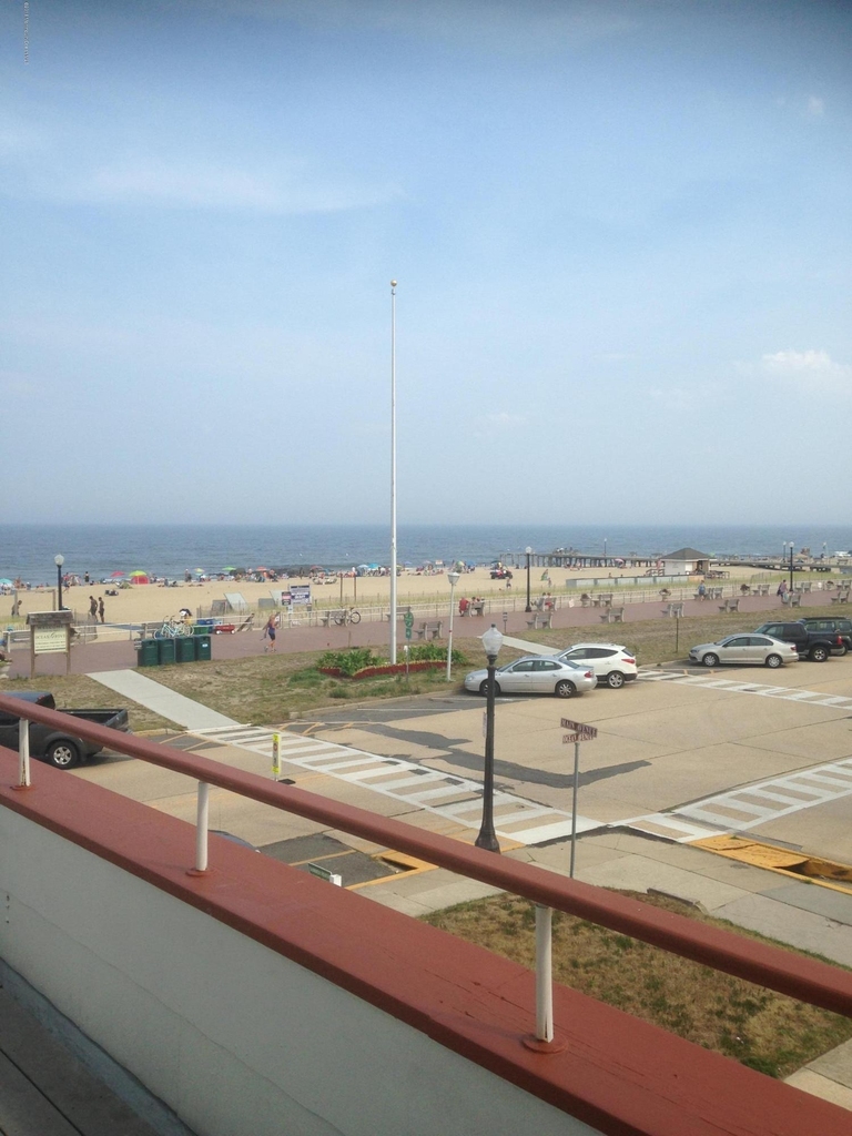 18 Ocean Avenue N - Photo 20