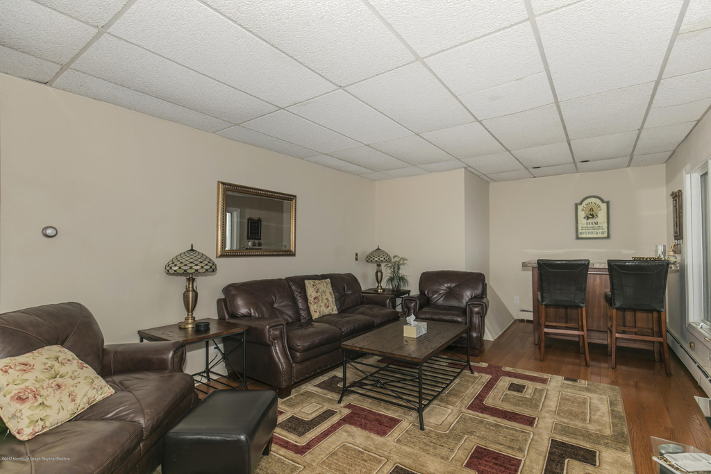 18 Ocean Avenue N - Photo 16