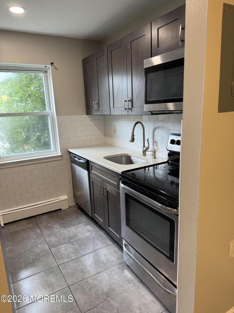 289 Main Street - Photo 0