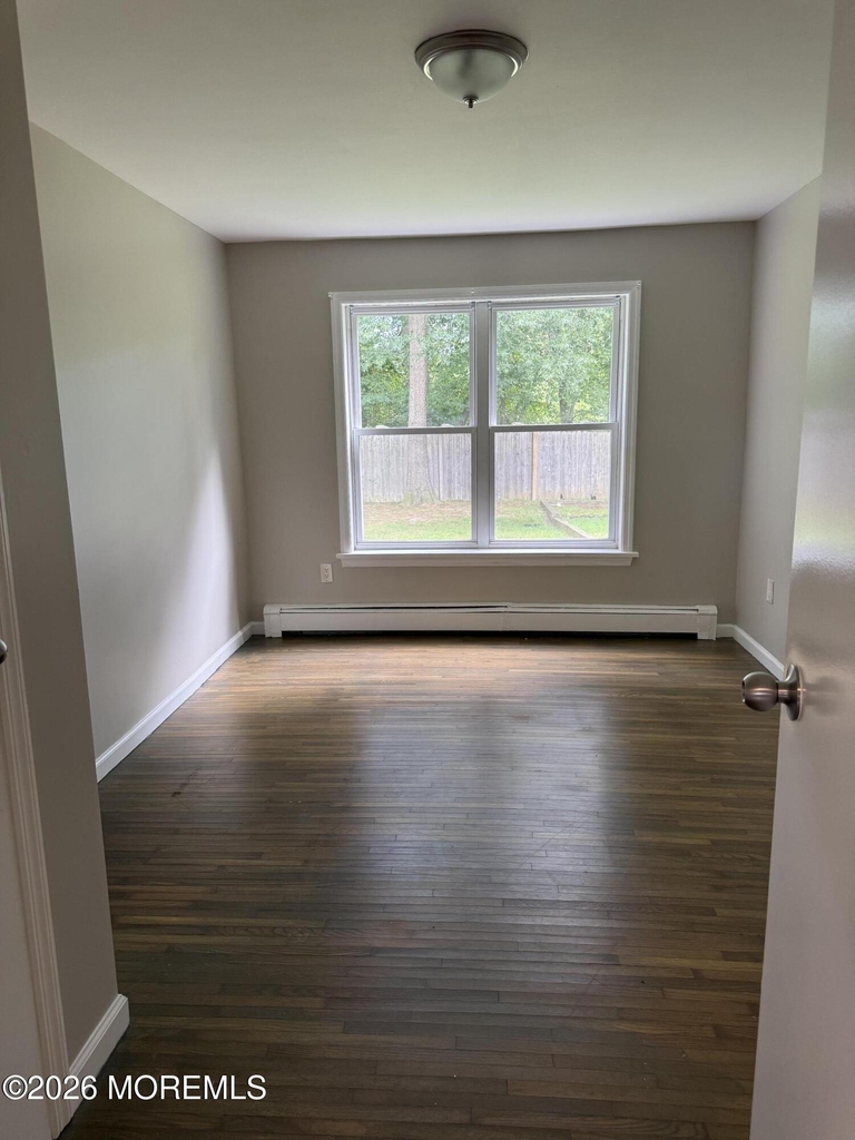 289 Main Street - Photo 4