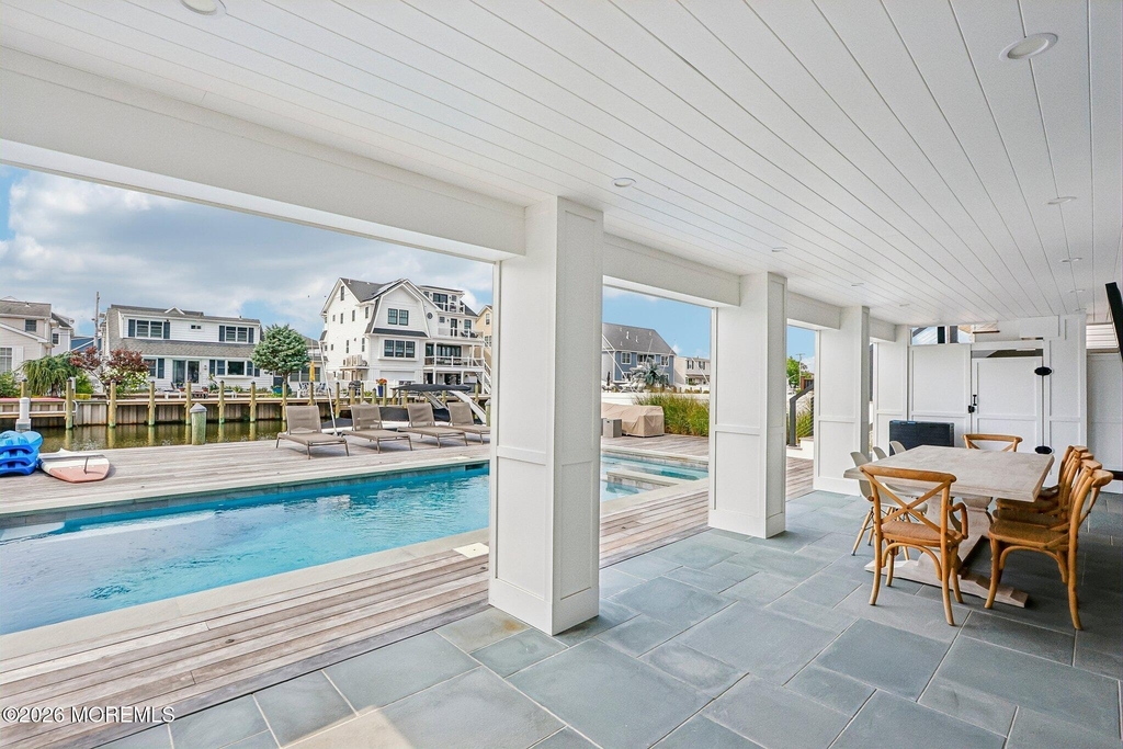 1742 Bay Boulevard - Photo 35